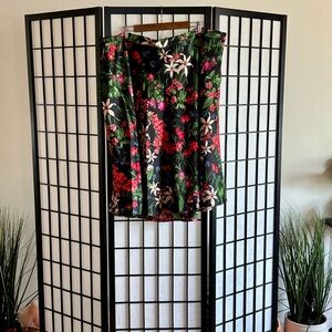 Liz Claiborne Floral Skirt – Size 3X – Black Botanical Print